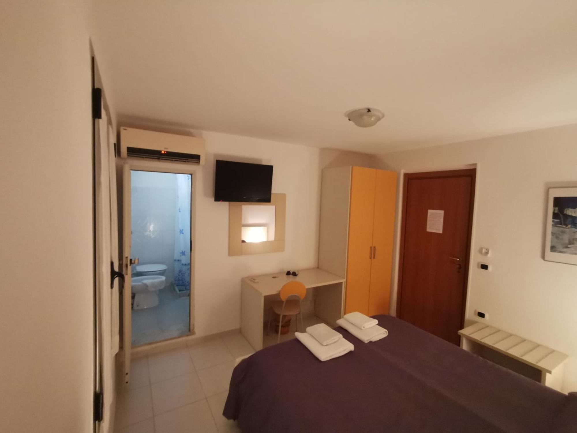 B&B Donna Nina Gioia Tauro Exterior foto